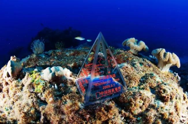 中国地大物博，知道东、南、西、北极在哪里吗？