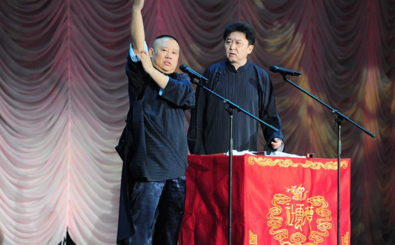 网红主播签约周某,网红周某开直播