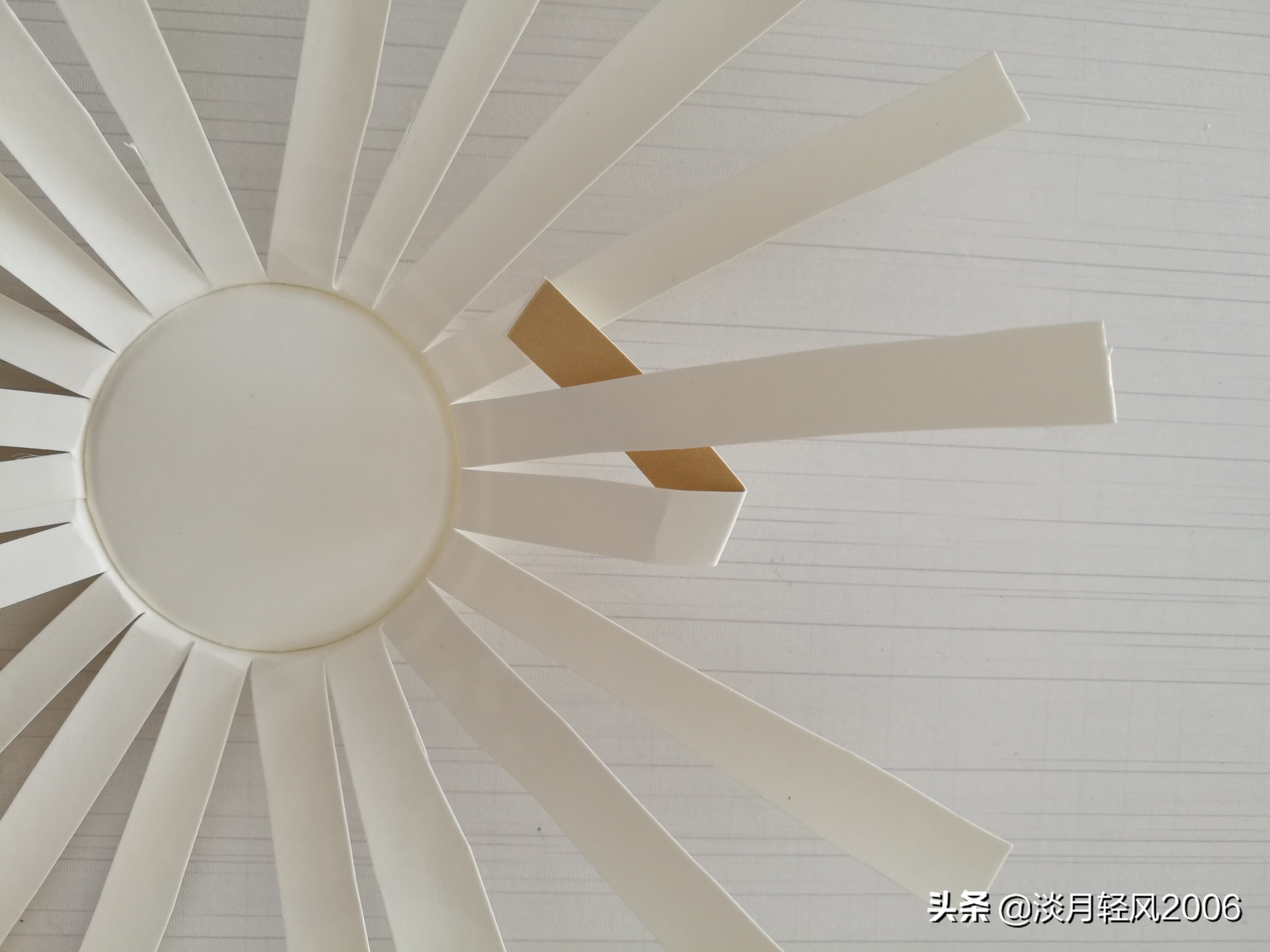 用纸折一个正方形的篮子手工,亲子手工折纸杯