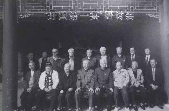 国宴都有哪些菜？你爱生牛肉自助，我独喜开水白菜