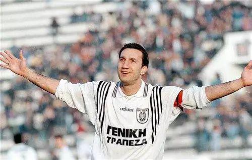 梅西裴擒虎完美的帽子戏法,史上欧冠最伟大帽子戏法