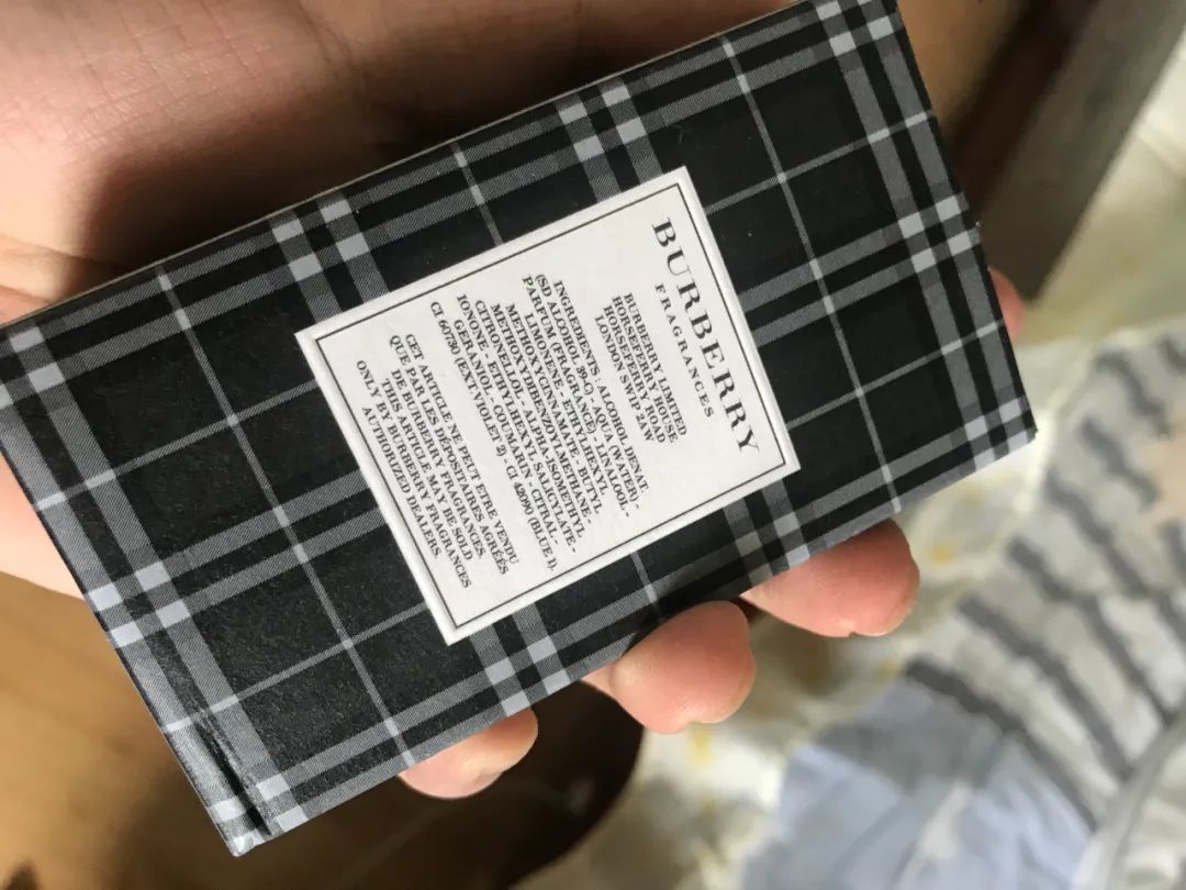 男生喜欢收到什么样的礼物采访,男生喜欢收到什么礼物知乎