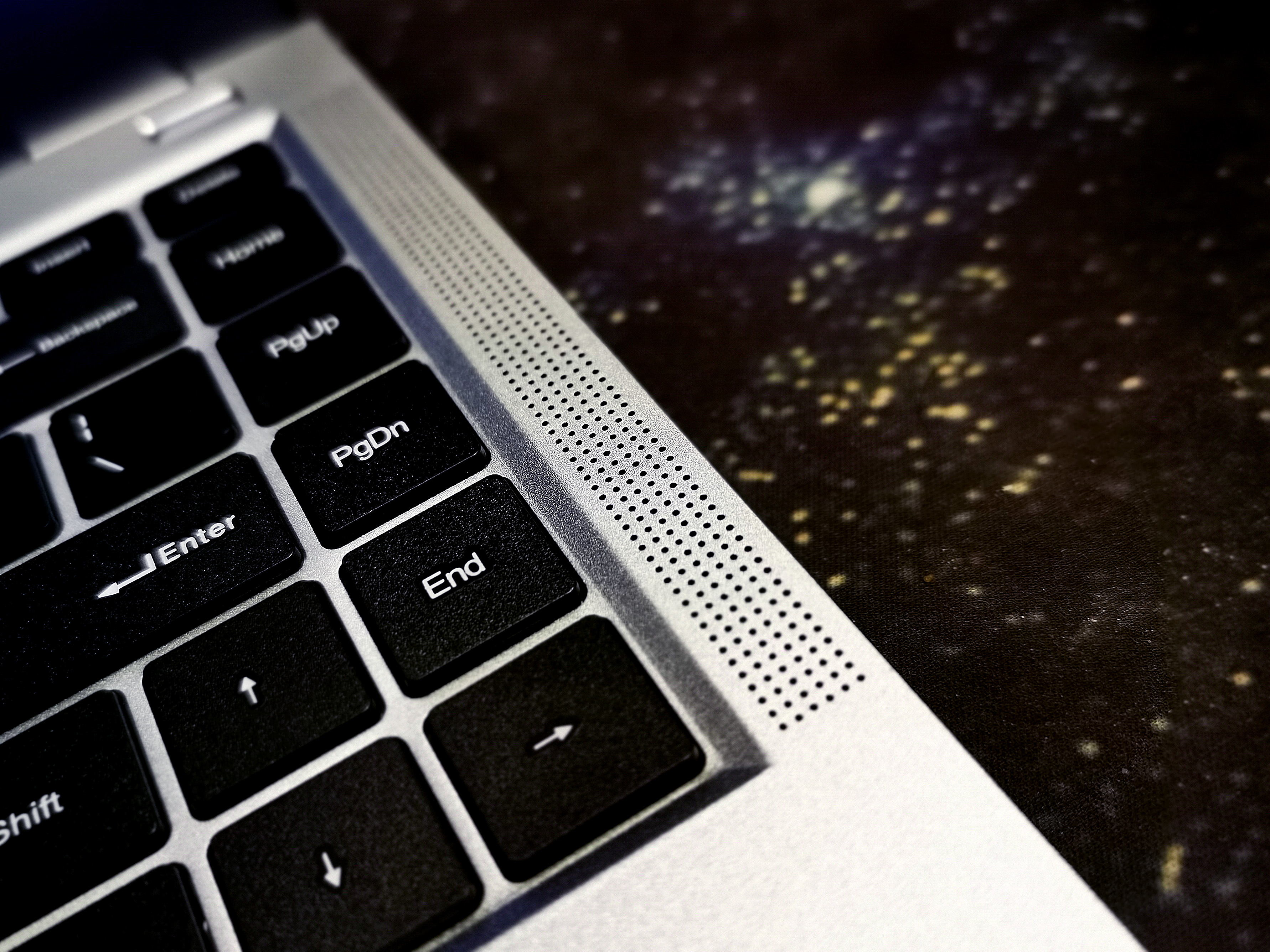 i7酷比魔方笔记本,酷比魔方i7对比微软