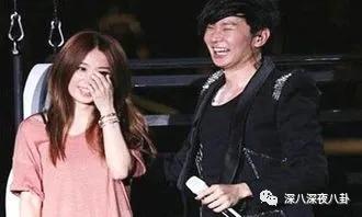 半年换3个妹子，但我仍然是纯情boy？