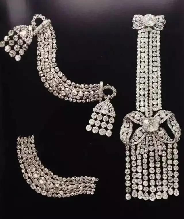 俄罗斯国宝级珠宝,俄罗斯皇室珍宝