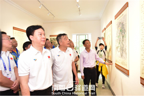 鍗楃菠鍙ら┛閬撳钩杩滃叓灏虹珯,鍗楃菠鍙ら┛閬撳畾鍚戝ぇ璧涘钩杩滃叓灏虹珯