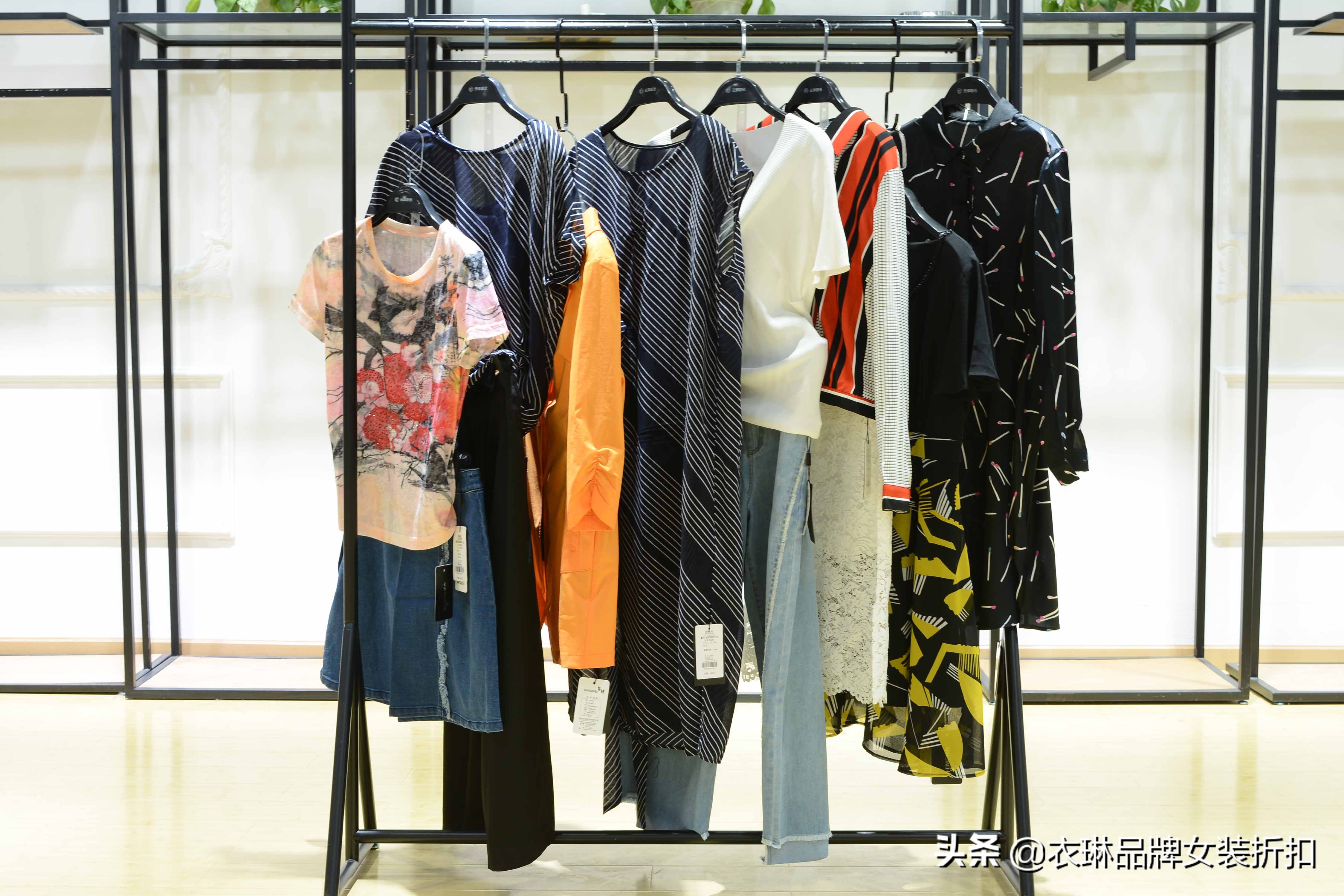 外贸服装尾货货源,服装尾货怎么找货源