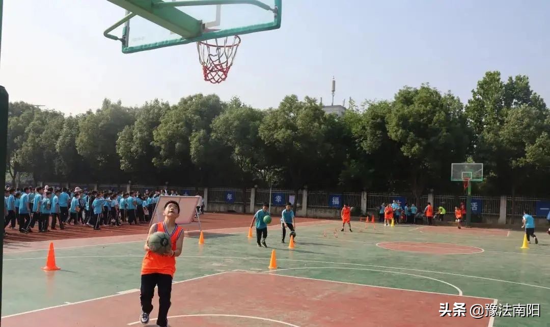 建党百年学校组织的迎七一活动,邓州市庆祝建党100周年活动选拔赛