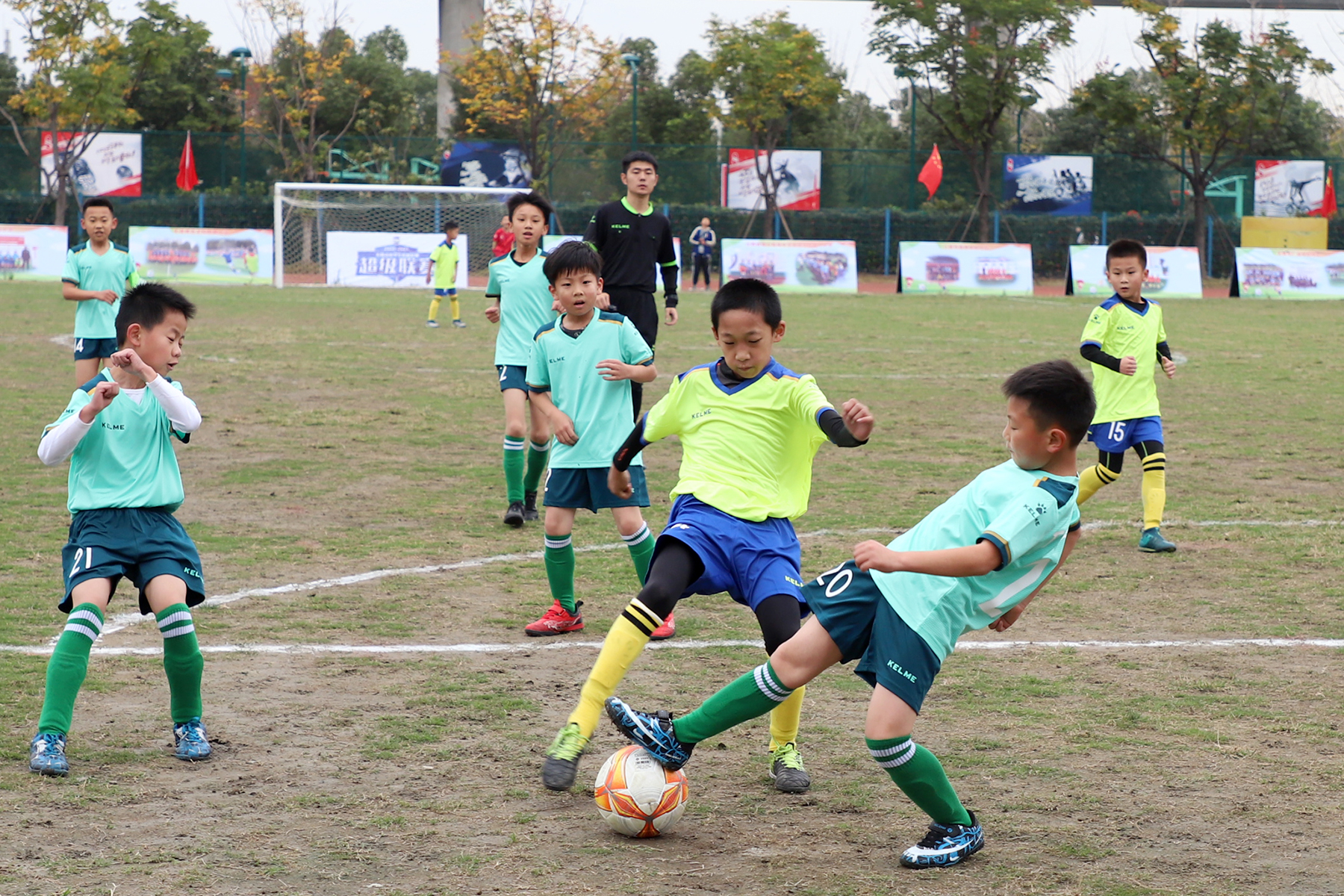 【赛事图集】2020-2021无锡市小学生校园足球超级联赛开赛