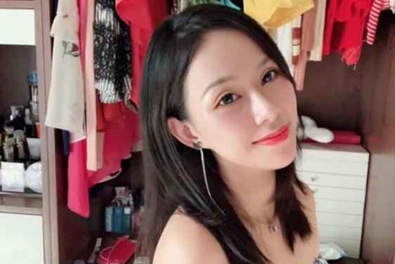 纹的眉毛应该用什么颜色的眉笔,初学者画眉毛用什么颜色的眉笔