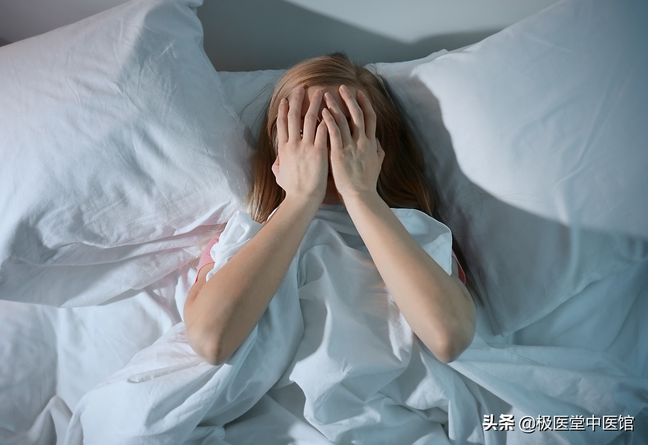 中医：一招调阴阳平衡治疗失眠