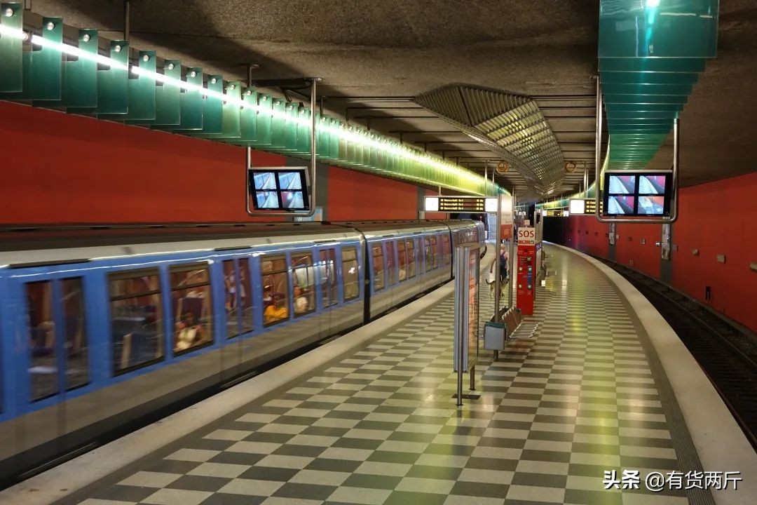 一站一景,一站一景地铁