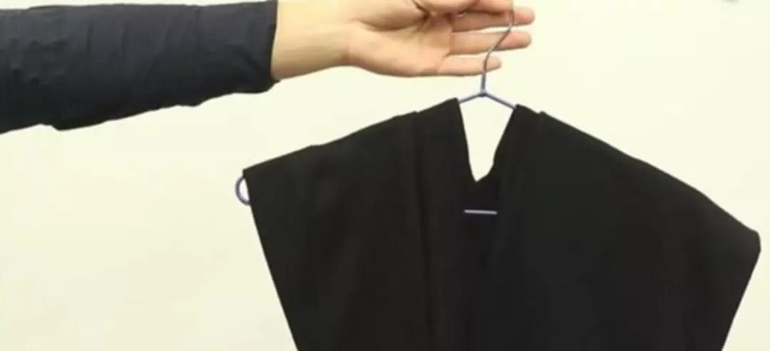 实用衣架设计可以挂很多衣服,家庭最实用的衣架设计