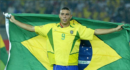 18年世界杯感人瞬间,门将卡恩世界杯痛哭