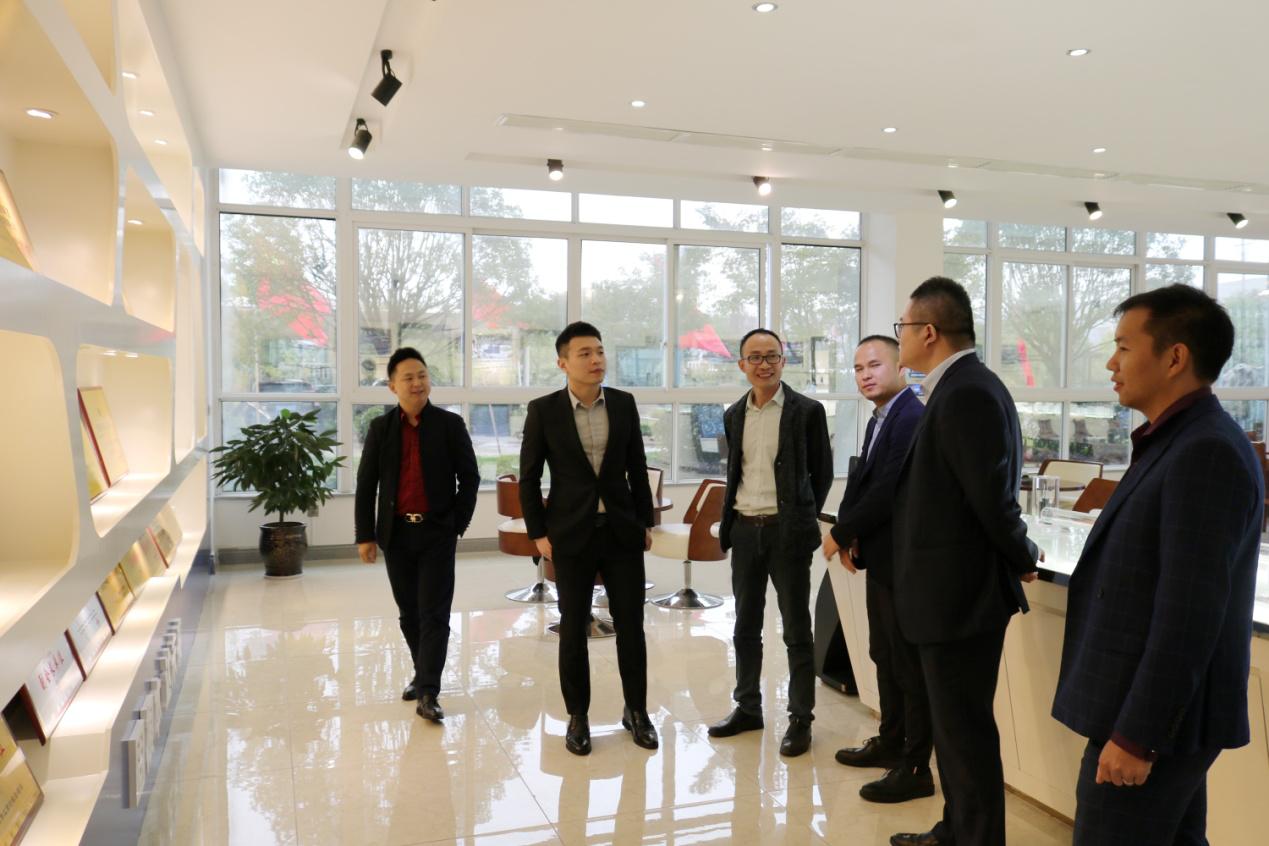 贵州固达电缆与爱康保利管道双方展开深度沟通与学习