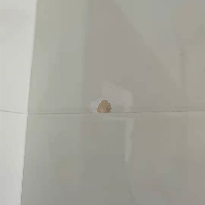 刚买的瓷砖崩瓷是质量问题吗,瓷砖贴好之后崩瓷是什么原因