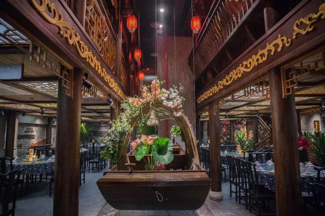 九龙坡巴国城景区,九龙坡中梁山5a景区具体在哪里