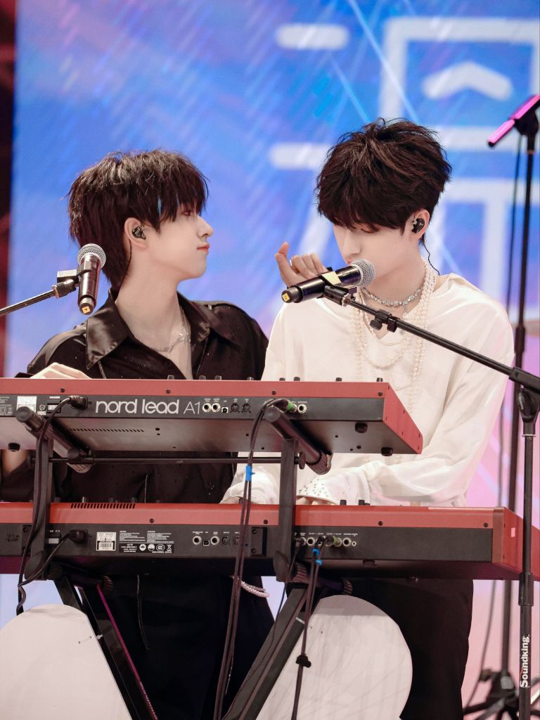 时代少年团里的cp到底有多甜,时代少年团里三对cp