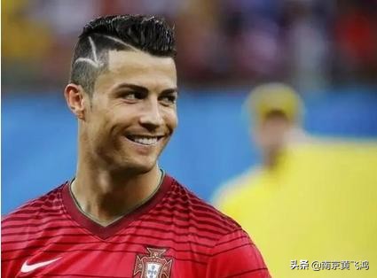 盘点那些名人年轻时的样子,难得一见的传奇人物