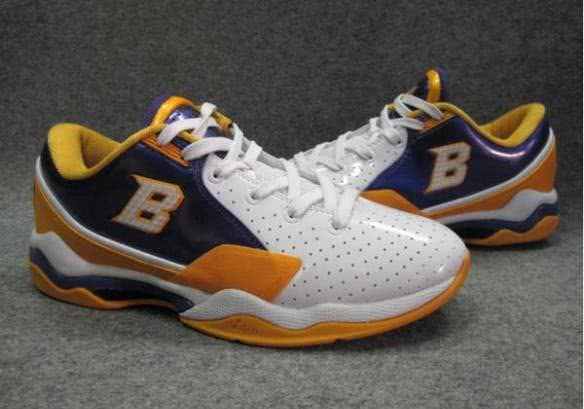 球鞋匹克态极,鸿星尔克奇弹系列篮球球鞋推荐