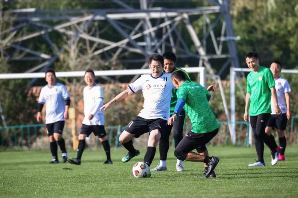 “身边亲人足显精彩”北京人寿与北京国安友谊足球赛圆满成功