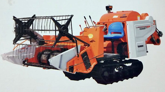 半喂入式小型收割机,全喂入与半喂入式收割机价格