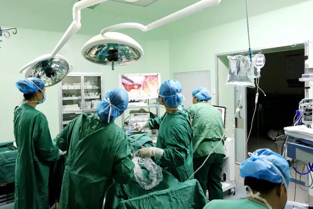 “石岛”在线｜集团一体化坚强保障，让“千里支医”传递医者担当