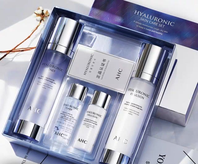 买水乳不如买精华,油皮性价比高的水乳推荐