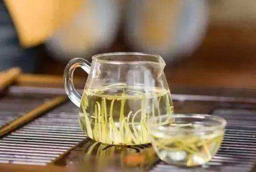 泡茶的正确步骤是要温水还是开水,泡茶水温多少对身体有益