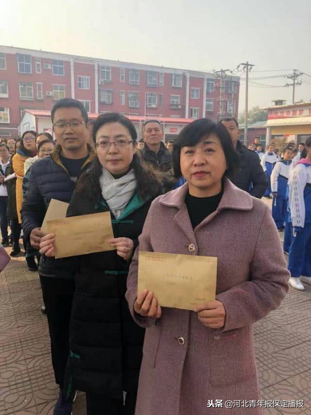 捐款30万救治女孩,暖心事22岁女大学生捐髓救人