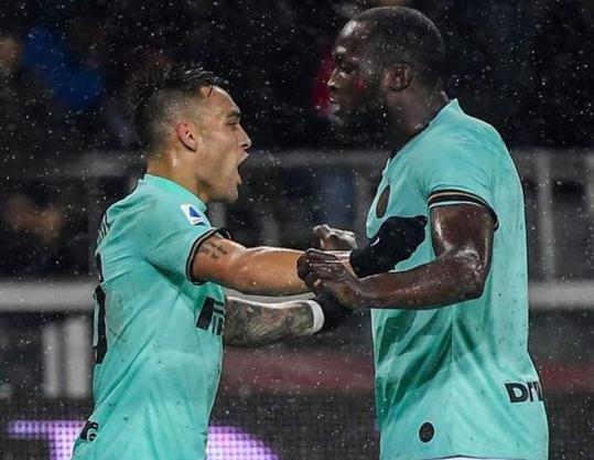 张康阳酒吧观战完整视频,张康阳国米110演讲