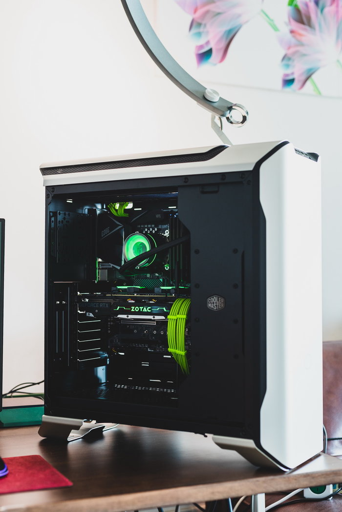 实战i9+2080Ti高配整机加垂直风道装机组合