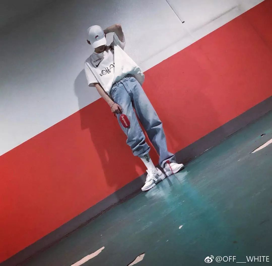 老了以后的白敬亭,白敬亭奶蓝小白鞋