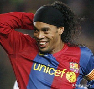 阿根廷足坛历史十大巨星,阿根廷球星发带