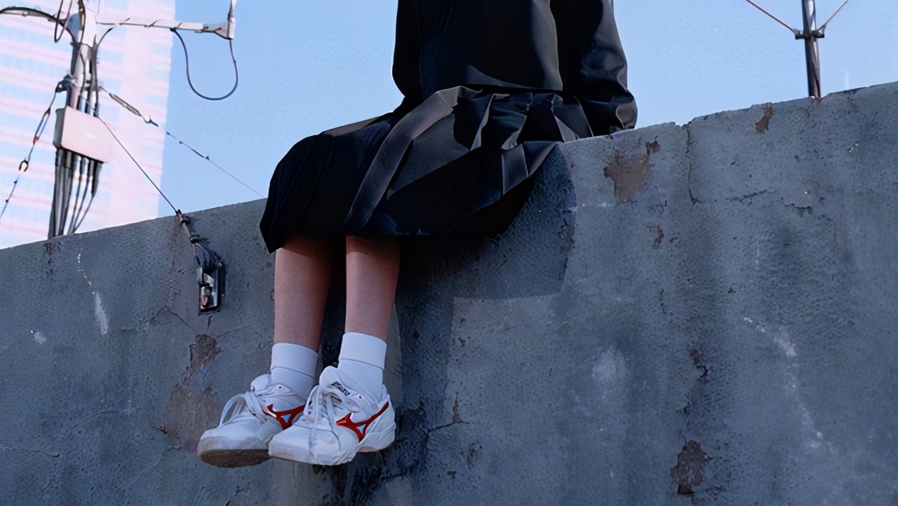 青少年自杀问题日益突出，家长们应该做些什么？