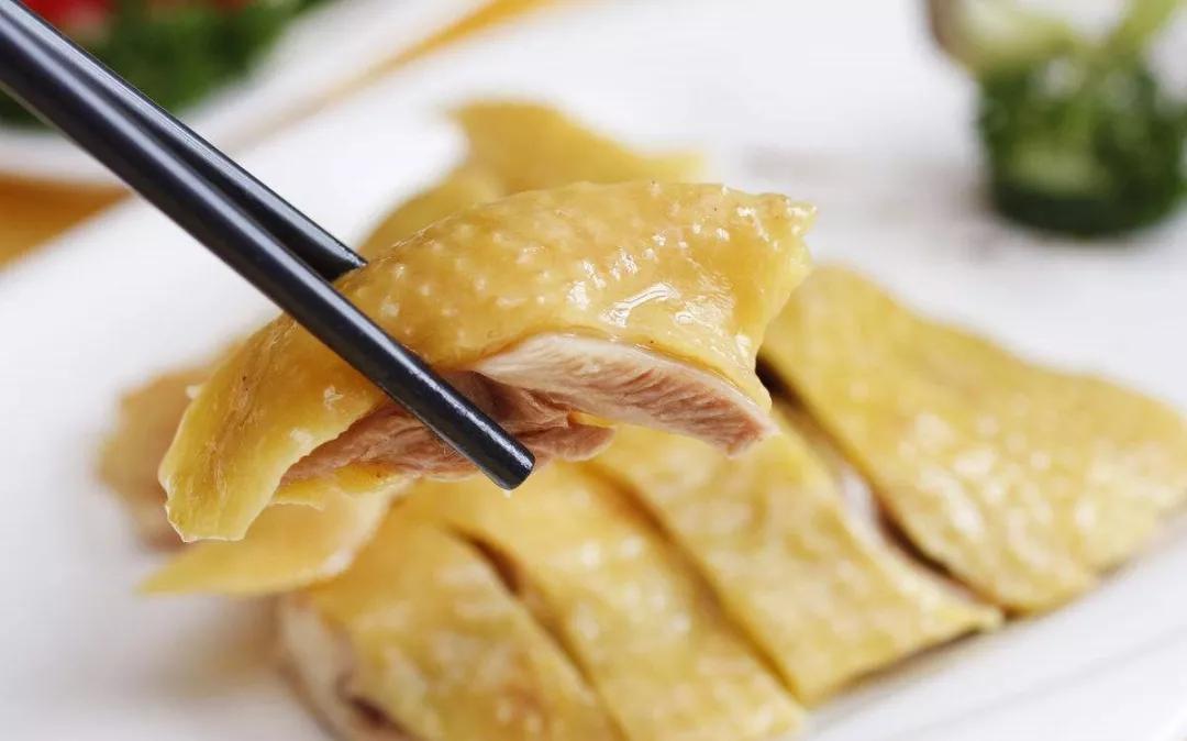 比顺德潮汕还生猛的海鲜之城，好吃到打个飞的也要去一趟