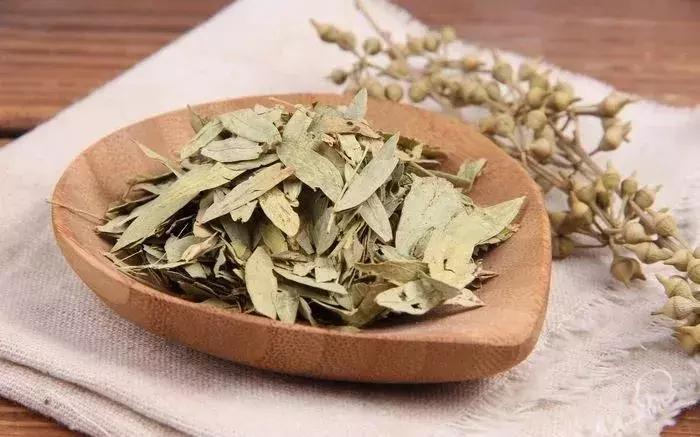 最伤肝的5种中药，每个服中药的人都要关注