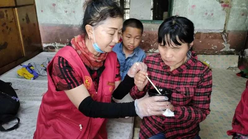 志愿风采：粽香飘千里，爱心润贫家（调兵山市传统文化中心）