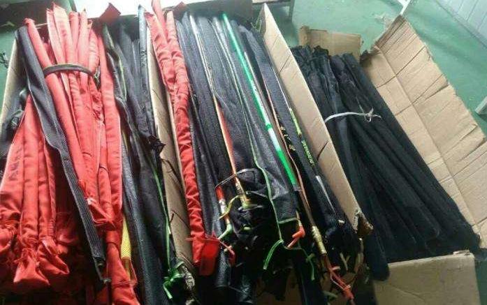 钓友家里有多少渔具,钓友家中渔具收纳