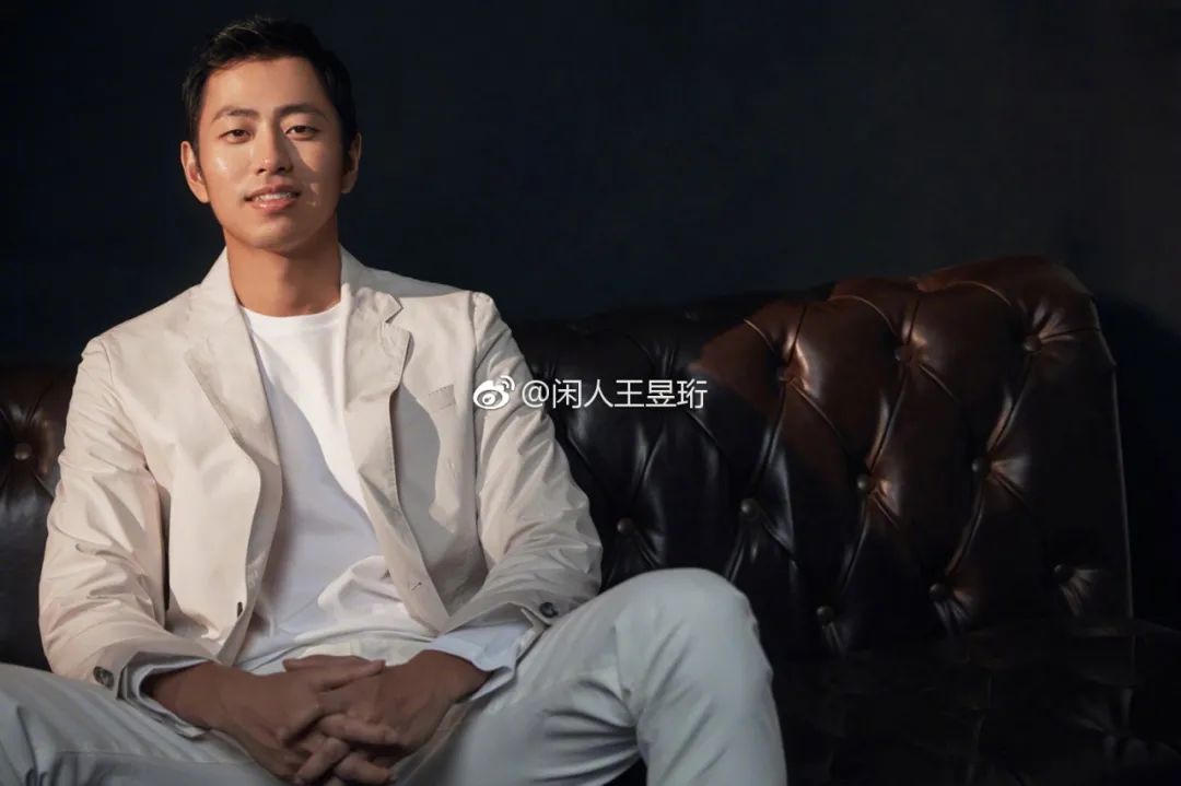 王昱珩上学经历,清华毕业的王昱珩