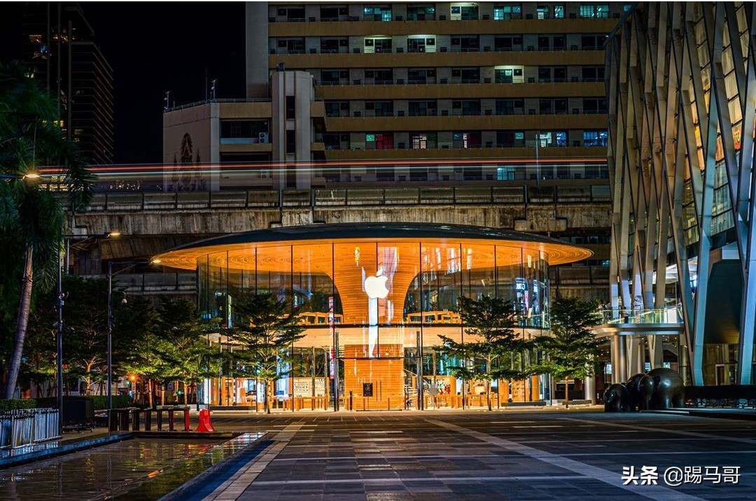 applestore玻璃设计,苹果在华门店开业