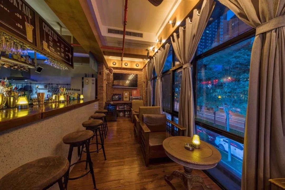 城南夜生活怎么样,城南夜晚生活视频