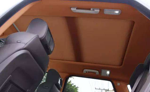 开了这么多年车，汽车内顶棚脏了，你会洗吗？赶紧跟弹个车来补课