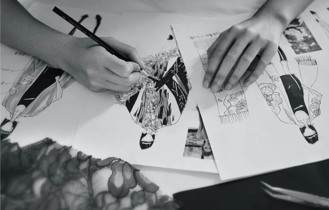 嫵WOO：东方女人的妩媚在颈肩