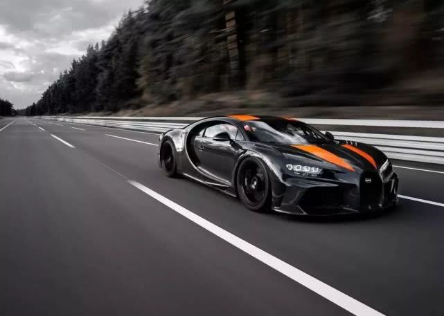 极速490公里,超跑490公里续航