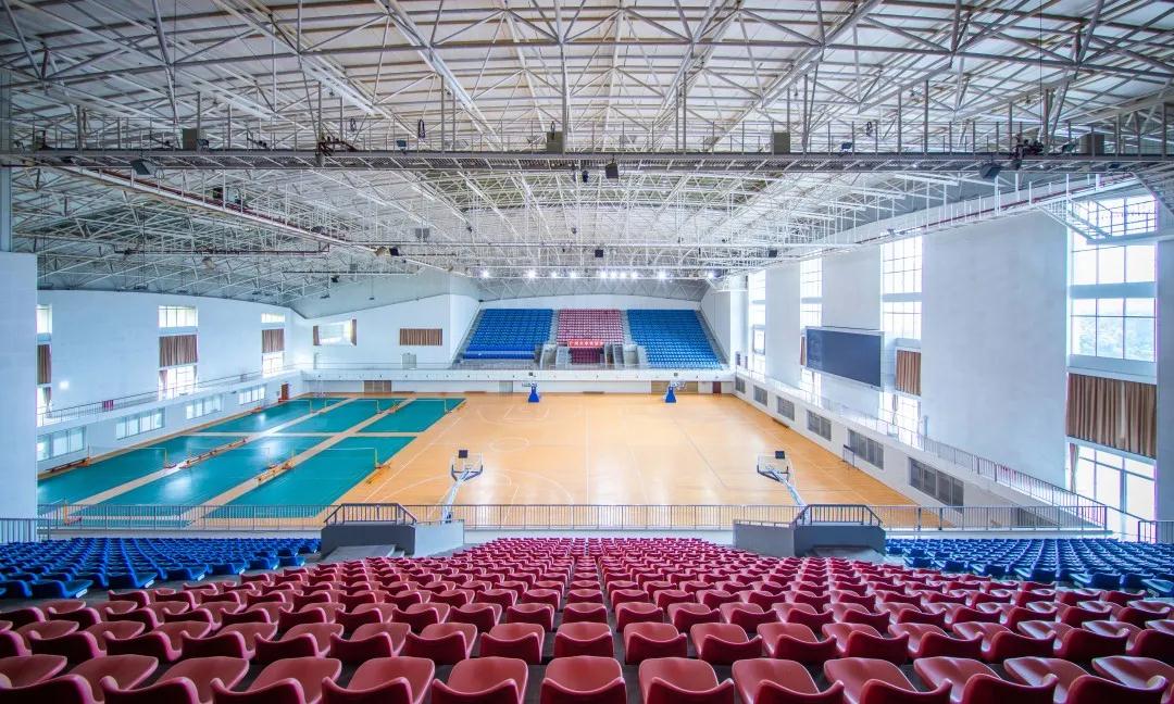 广州大学城占地最大的学校,广州大学城中山大学有多大