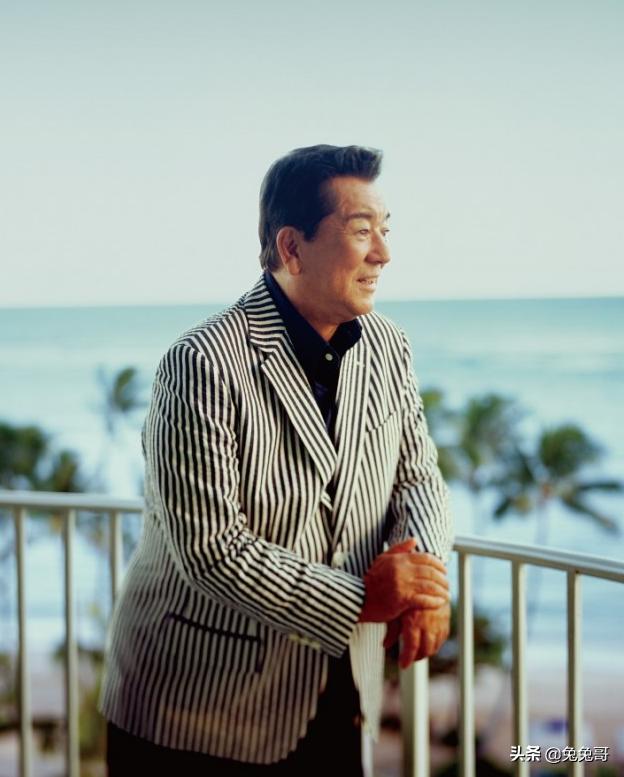 日本男星吃饭时不谨慎吸入气管，咳嗽引发小脑出血，紧急住院治疗