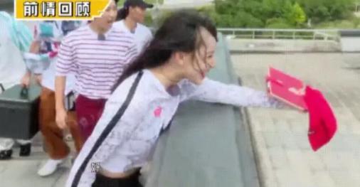 刘海对女星颜值影响堪比“换脸”：有人瞬间变老，有人直接认不出