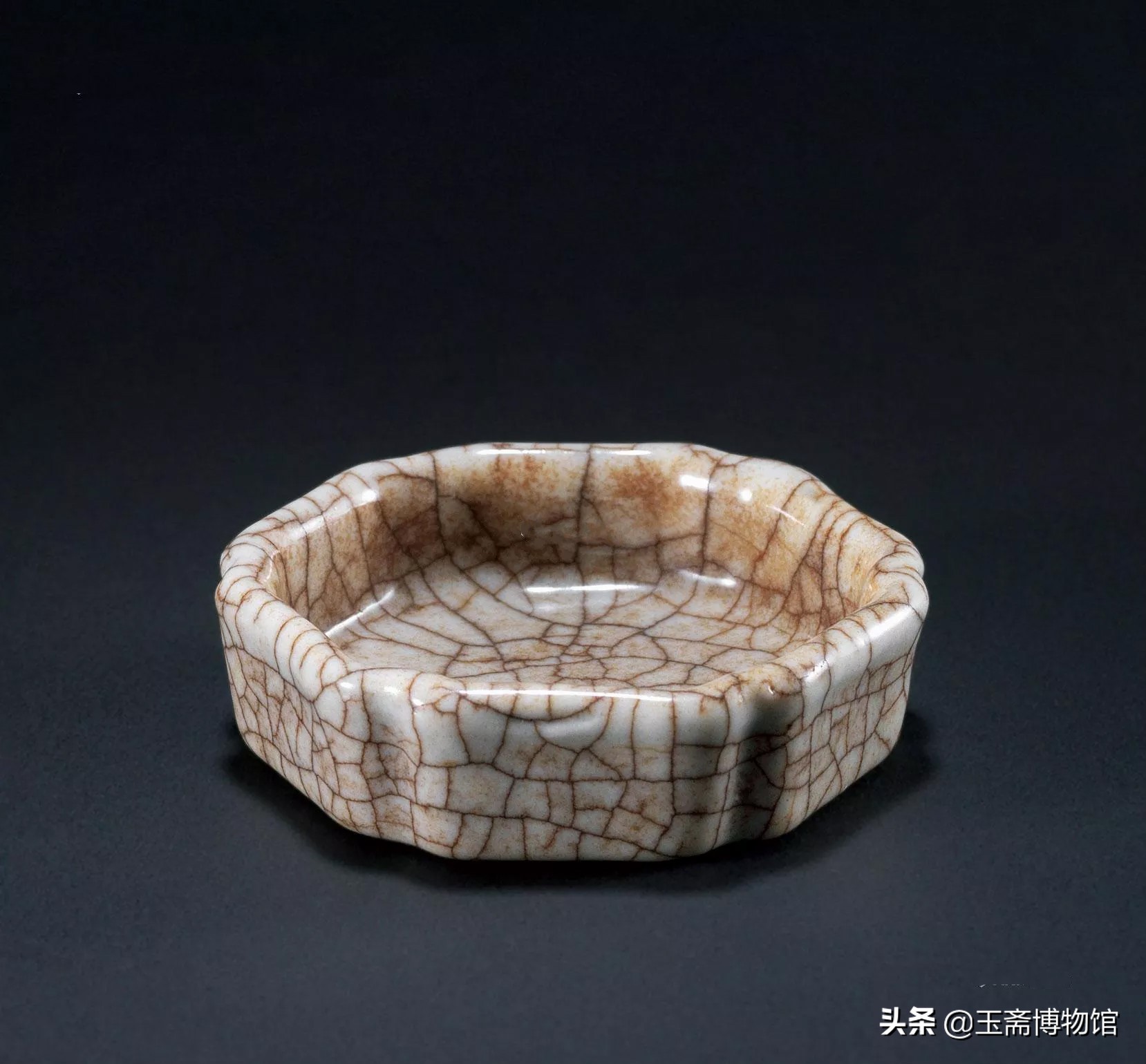 哥窑唯一存世瓷器,哥窑瓷器拍卖最高纪录