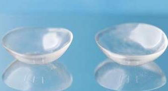 关于隐形眼镜的介绍,长期戴隐形眼镜的危害